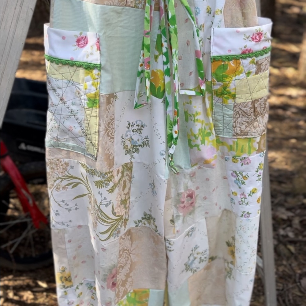 Vintage Floral Bedsheet Patchwork Harem Pants with Pockets